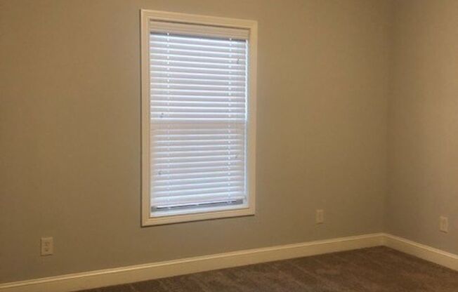 1 bed, 1 bath, 848 sqft, $775, Unit 05