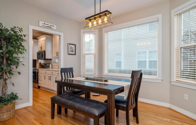 3 Bed 2.5 Bath Home for Rent in Colonial Place!
