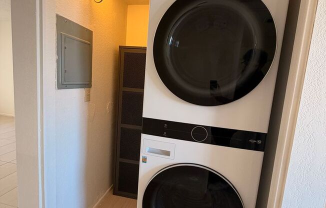 2 beds, 2 baths, $1,395