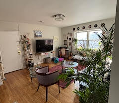 2 beds, 1 bath, $3,050, Unit 7