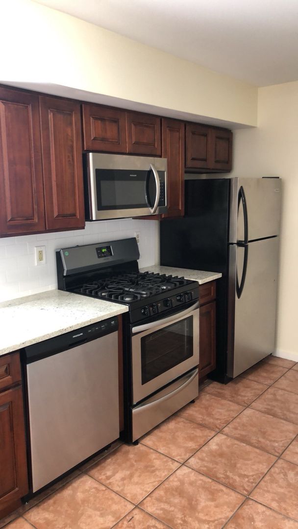722 - Willow Ridge Apartments LLC