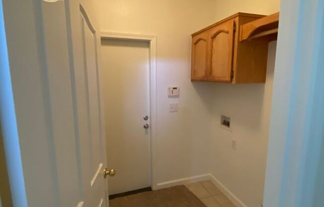 3 beds, 2 baths, $2,000