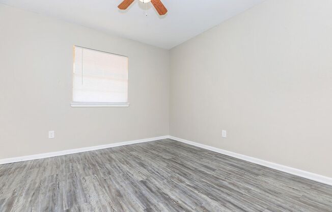 1 bed, 1 bath, 750 sqft, $765