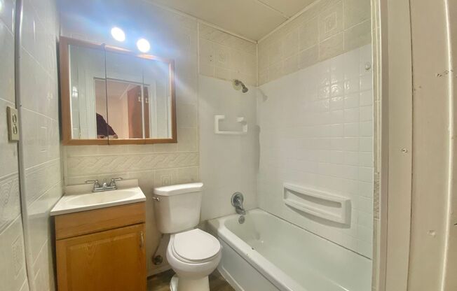 2 beds, 2 baths, $850