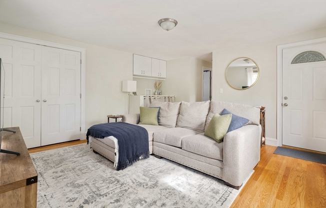 229 HURLEY ST