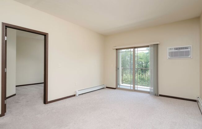 1 bed, 1 bath, 719 sqft, $1,600, Unit 214