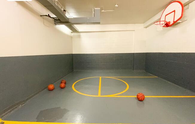 1 bed, 1 bath, 780 sqft, $5,000, Unit 7I