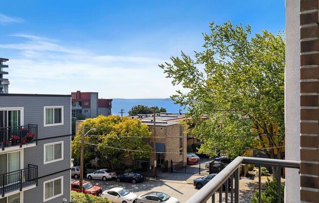 1 bed, 1 bath, 766 sqft, $2,225, Unit 102