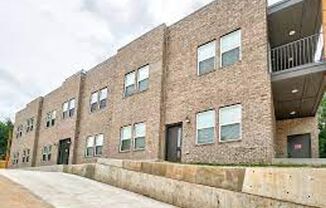 NEW 2 Bed 2 Bath Unit In 4Plex Near MIdTown!!!