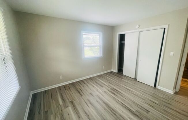 2 beds, 1 bath, $950