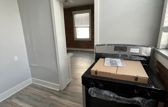 Studio, 1 bath, 500 sqft, $1,500, Unit 39-420