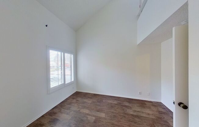1 bed, 1 bath, $2,500