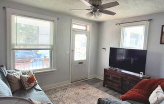 2 beds, 1.5 baths, $1,375