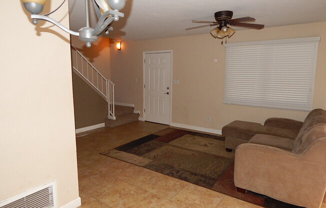 3 beds, 1 bath, $1,680