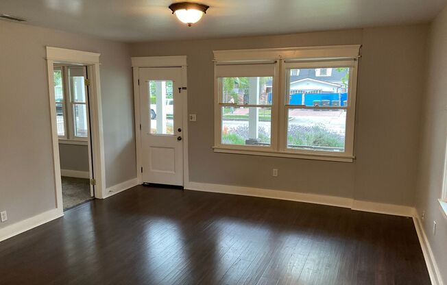 For Lease 154 N. Shaffer 3 Bedroom 2 Bath Beautiful Home in Old Towne Orange