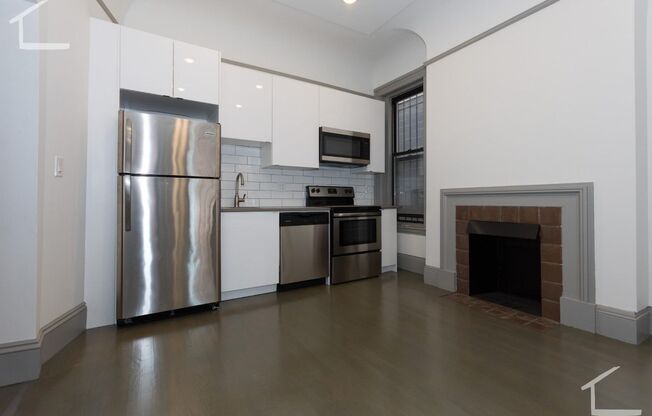 2 beds, 1 bath, 500 sqft, $3,900, Unit 1F