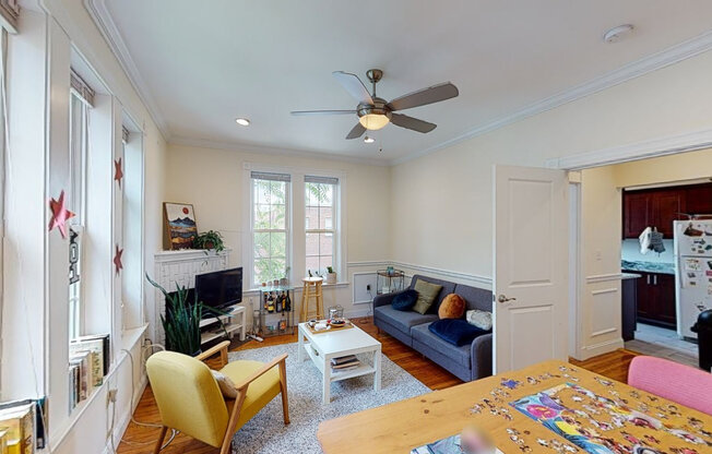 2 beds, 1 bath, 850 sqft, $3,395, Unit 10