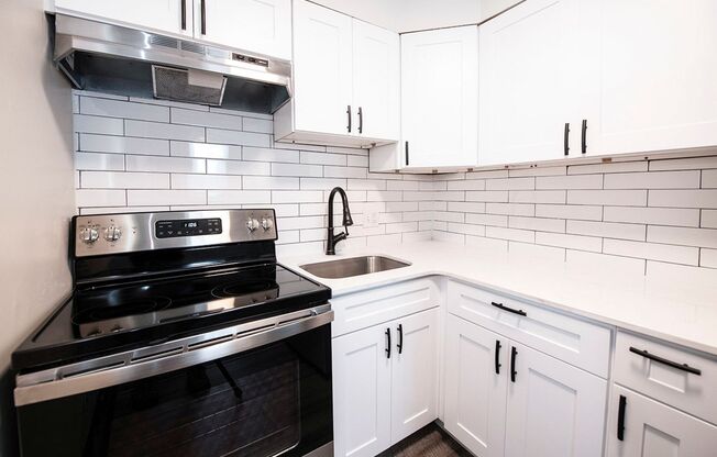 1 bed, 1 bath, 650 sqft, $1,295, Unit 114-5508