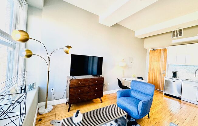 1 bed, 1 bath, 501 sqft, $2,300, Unit 805