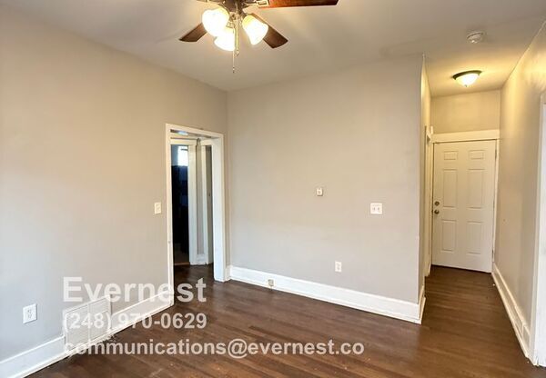 504 WESTMINSTER