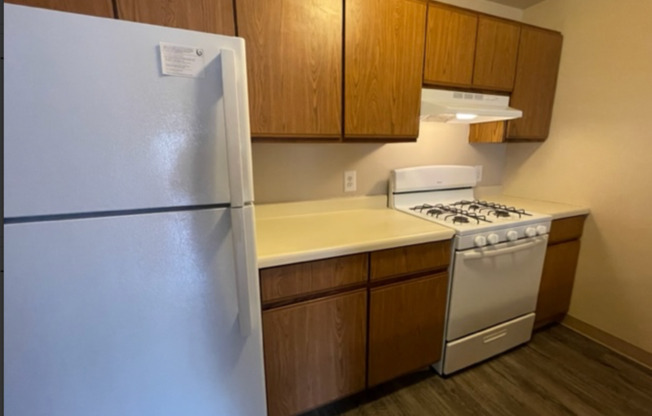 Pinery Woods Apartments