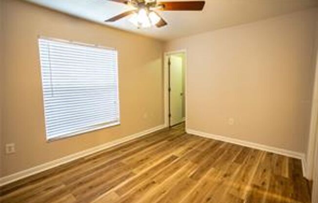 3 beds, 2 baths, $2,000