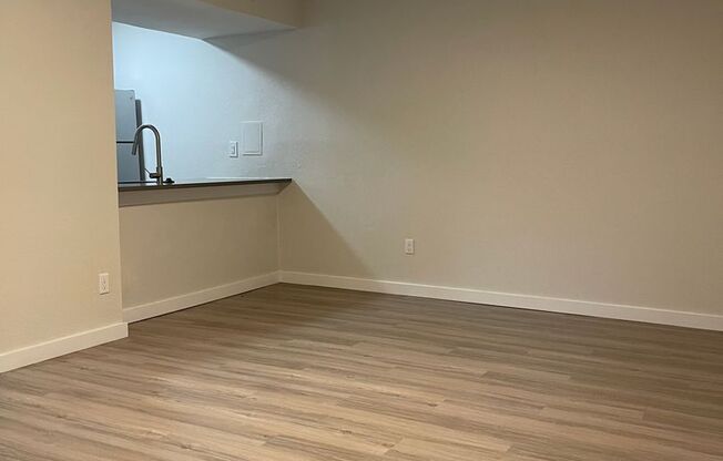 1 bed, 1 bath, 700 sqft, $1,224, Unit ELP2202-145