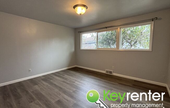 2 beds, 1 bath, $2,000