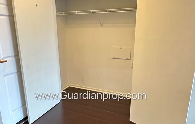 2 beds, 2 baths, $1,599, Unit APARTMENT 309