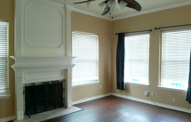 3309 Sterling Dr - 3/Bed 2/Bath - $1995/month