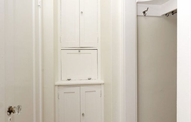 Studio, 1 bath, 250 sqft, $2,195, Unit 02