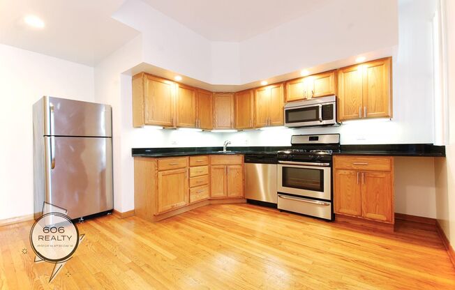 Beautiful Logan Square Apartments!