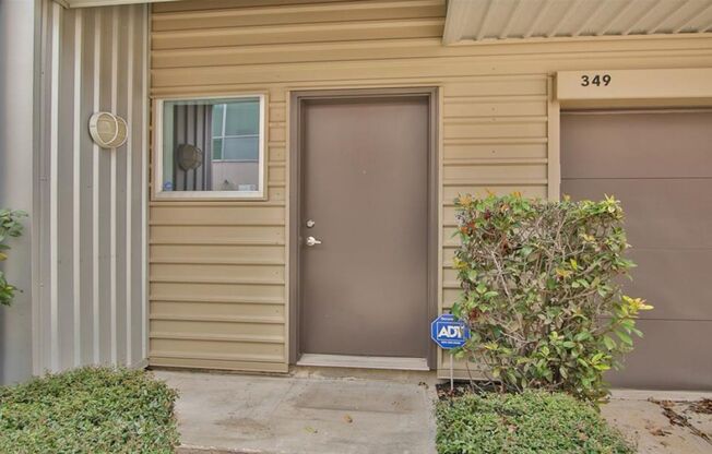 2 beds, 2 baths, $2,325