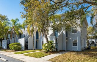 7009 WATERSIDE DR