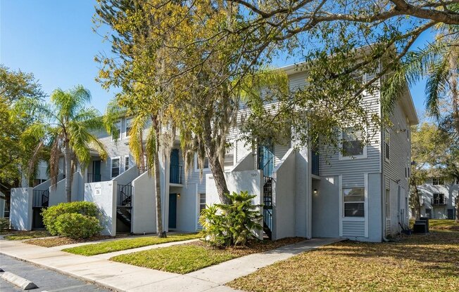 7009 WATERSIDE DR