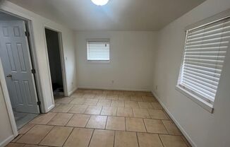 1 bed, 1 bath, $875