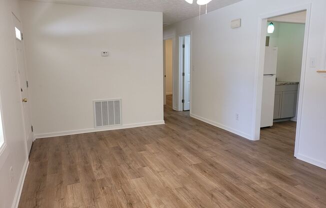 2 beds, 1 bath, $1,350