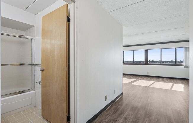 Studio, 1 bath, 462 sqft, $1,065, Unit 1808