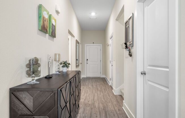 Beautiful Home Near Tyndall AFB