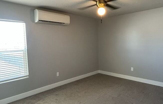 1 bed, 1 bath, 574 sqft, $1,195, Unit 18