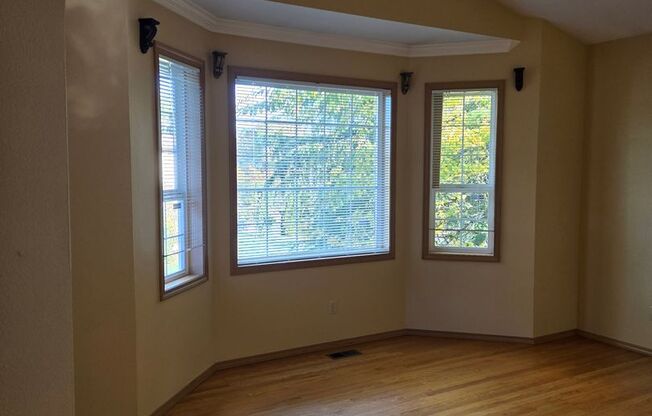 Federal way family home