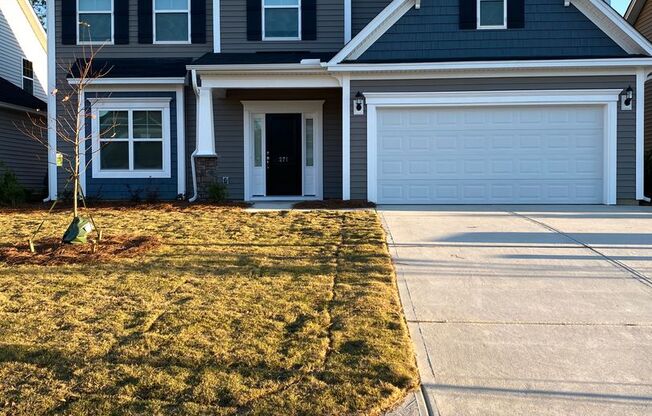 Brand New Build 5 Bed/3.5 Bath