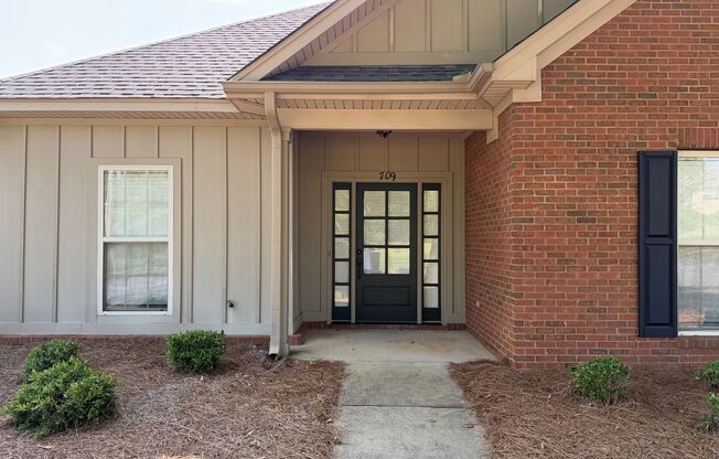 Cozy Condo in Gardens at Gatewood!