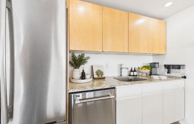 2 beds, 2 baths, 1,069 sqft, $2,945, Unit 7D