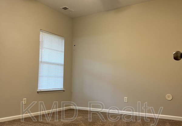 9844 WALKERS GLN DR NW