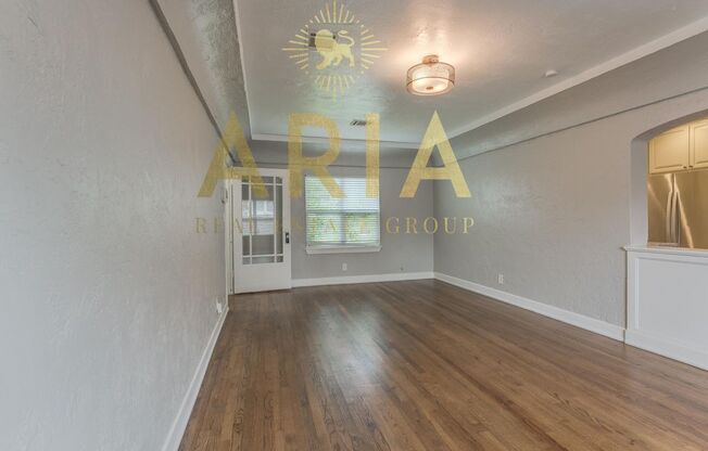 2 beds, 1 bath, $1,295