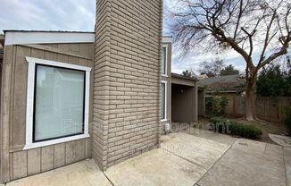 5216 E LIBERTY AVE