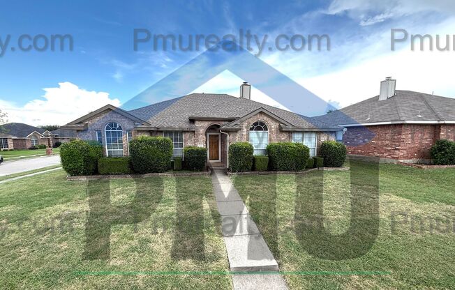 AVAILABLE NOW!!! Beautiful 3-Bedroom, 2-Bath, 2-Car Garage in Great Neighborhood