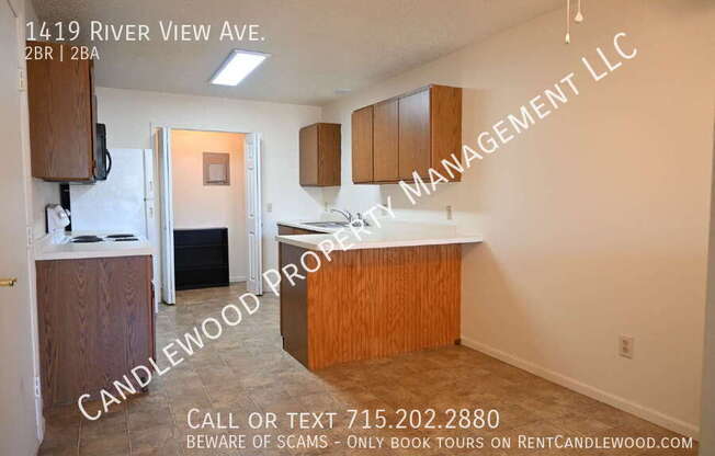 1419 RIV VW AVE
