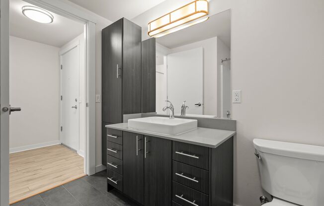 1 bed, 1 bath, 498 sqft, $1,725, Unit 428